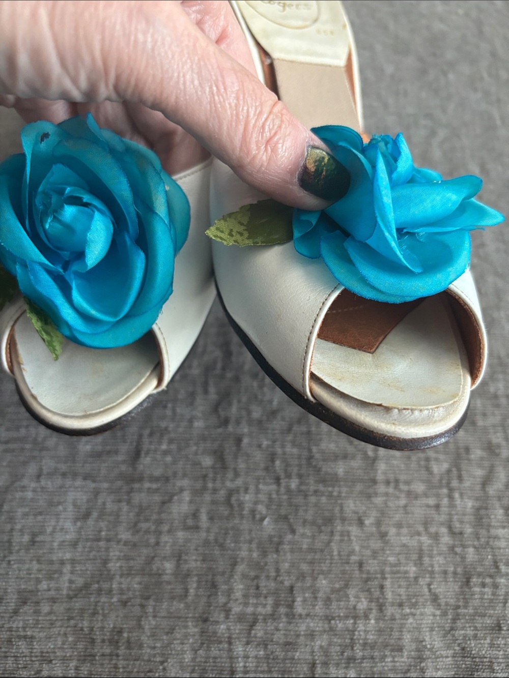 Vintage 1960s Jack Rogers Heels - Picture 2 of 9